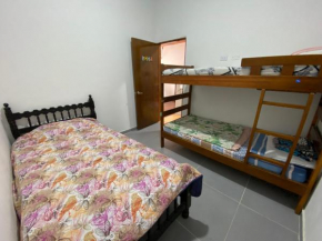 Casa vacacional de 2 pisos rodeada de naturaleza en Restrepo Meta